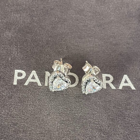 Pandora Elevated Heart Stud Earrings - Picture 1 of 4